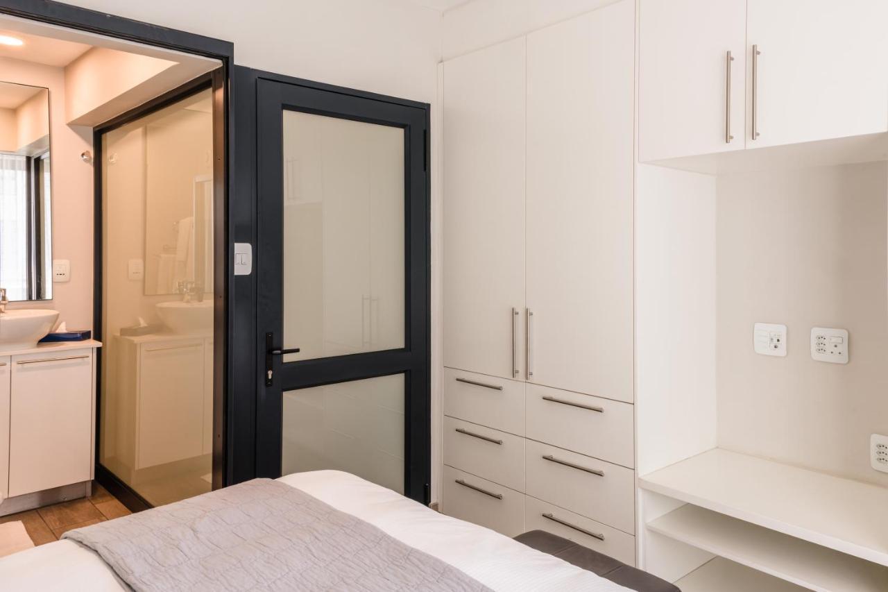 The Regency Apartments Pretoria-Noord Esterno foto