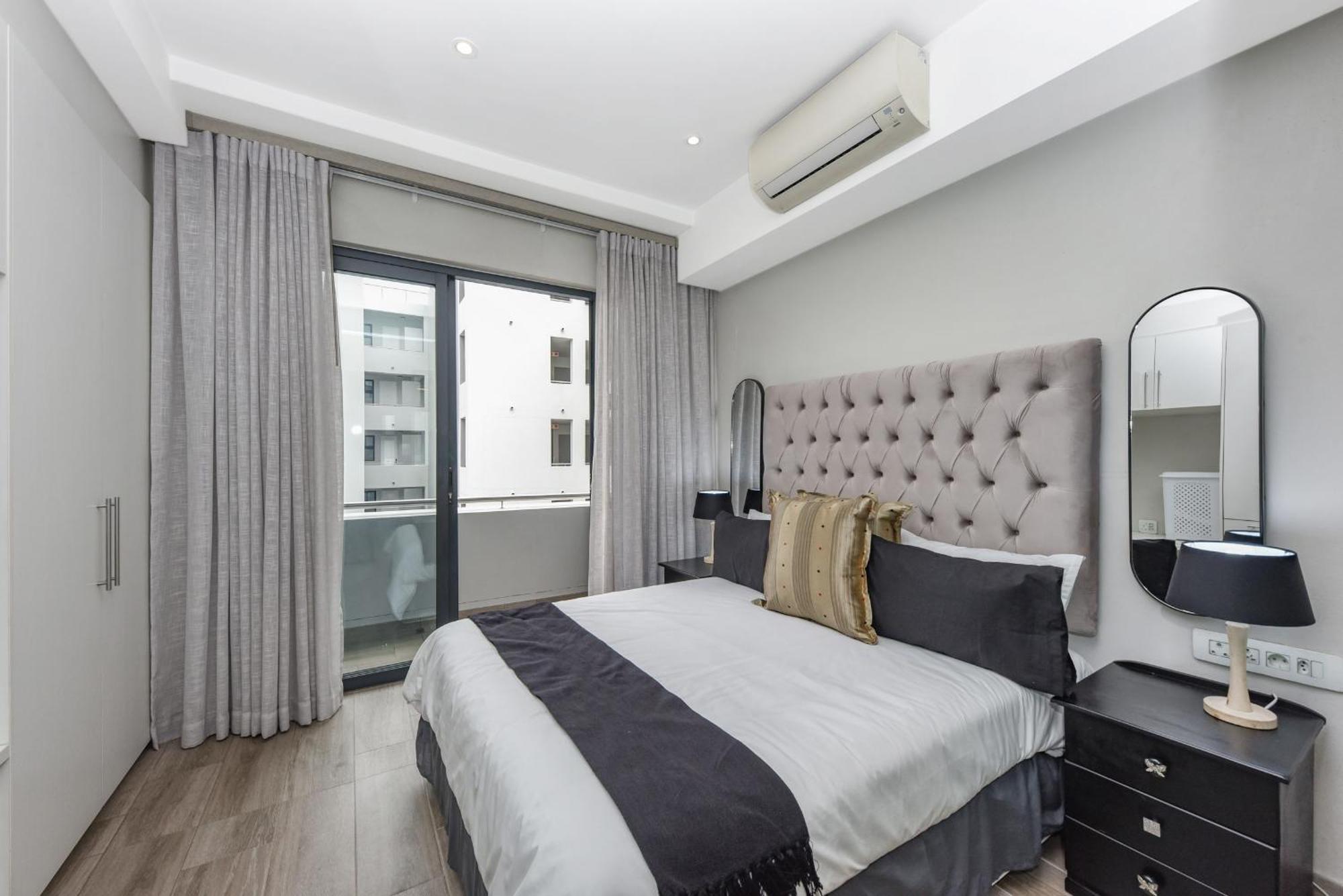 The Regency Apartments Pretoria-Noord Esterno foto