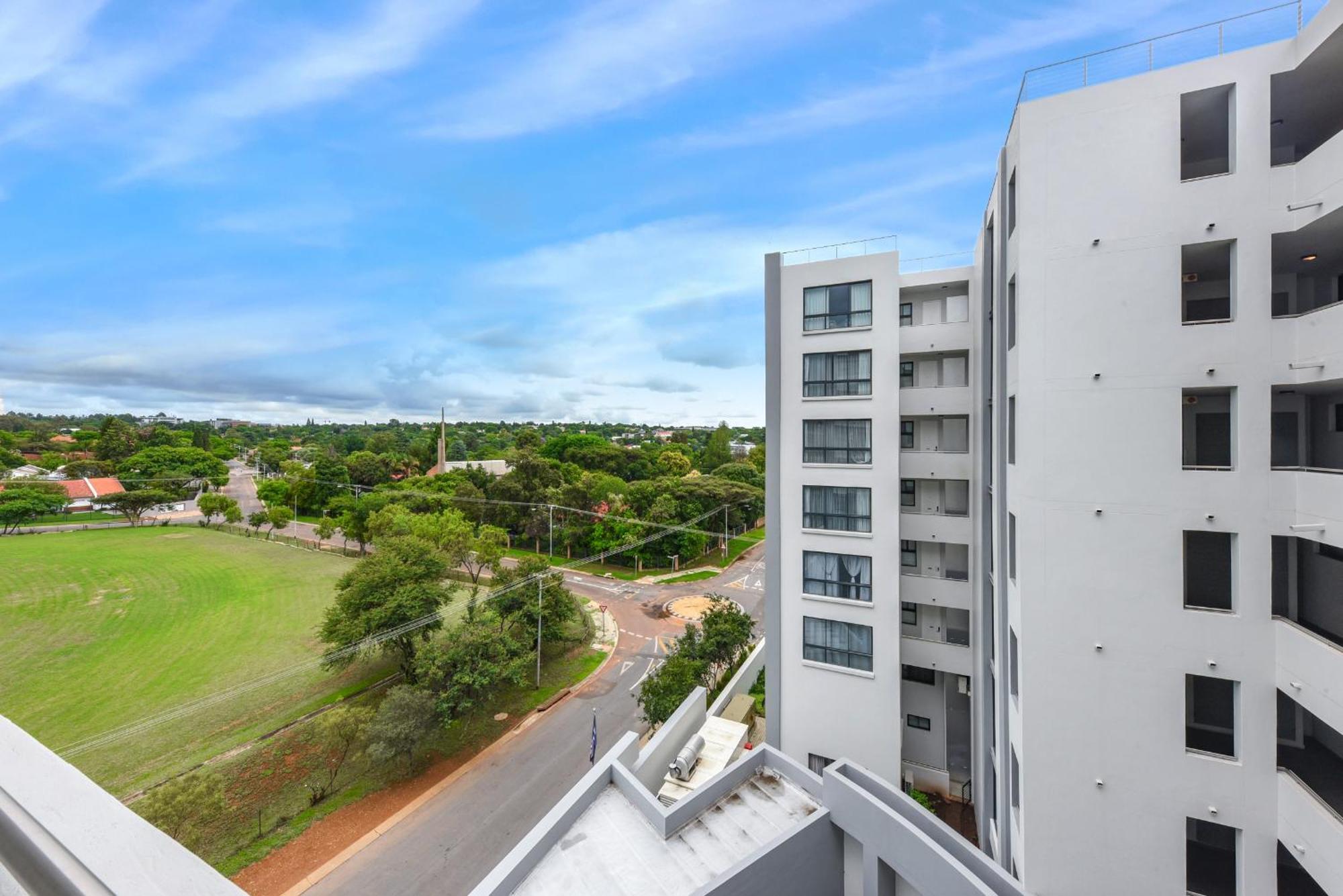 The Regency Apartments Pretoria-Noord Esterno foto