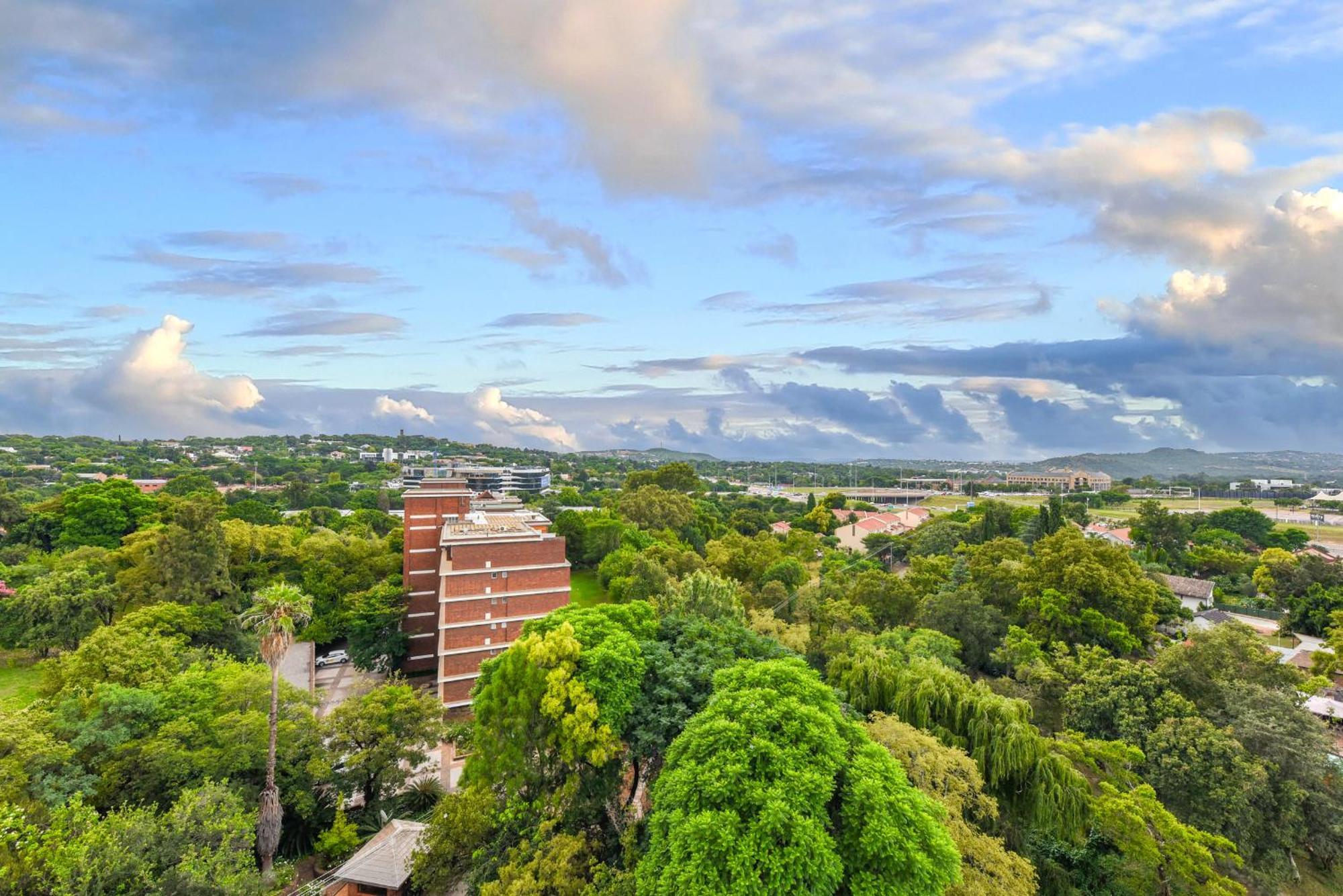 The Regency Apartments Pretoria-Noord Esterno foto